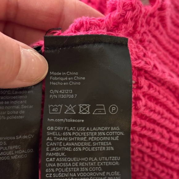 Womens size XS H&M sweater, #K974 - Picture 4 of 4